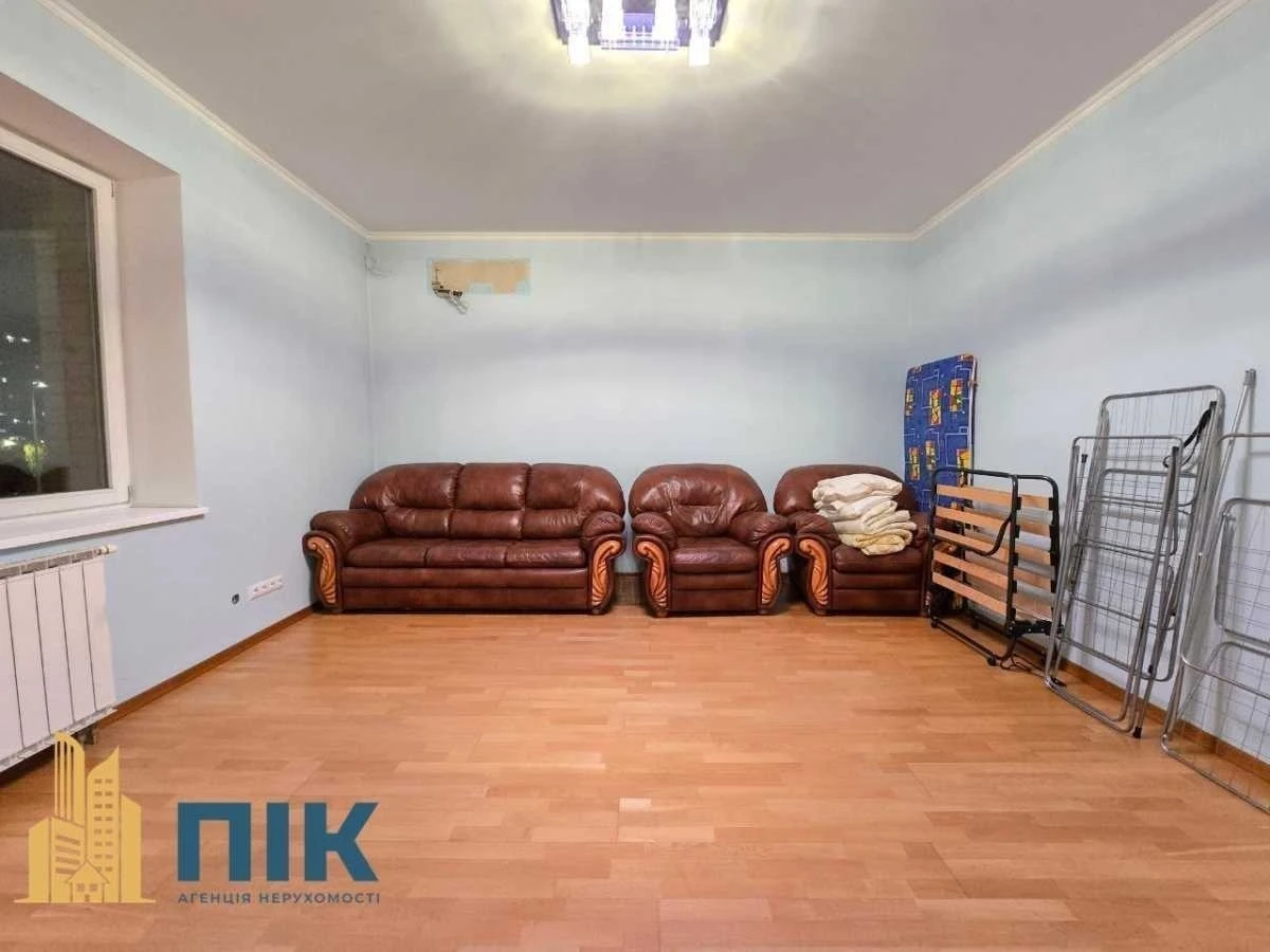 4-room apartment for sale 152 m², Heroes of Stalingrad Avenue