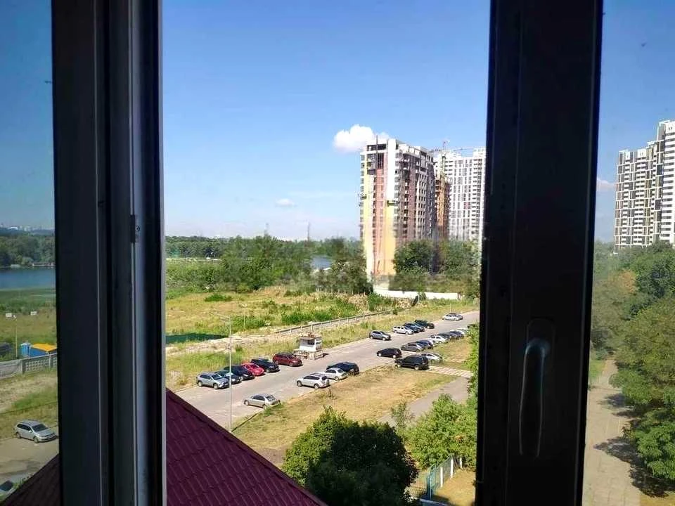 Квартира. Киев, Митрополита Андрея Шептицкого ул. (Анатолии