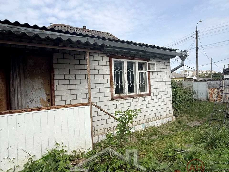 Будинок. Черкаси, Надпільна вул.
