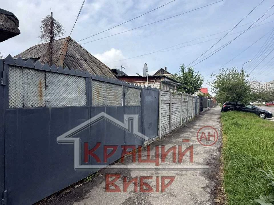 Будинок. Черкаси, Надпільна вул.