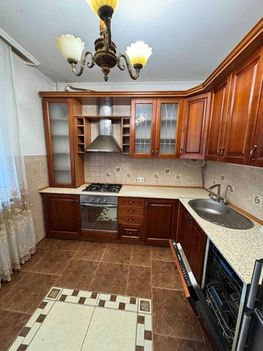 4-room apartment for sale on Trolleybusnaya Street (Frankivsk