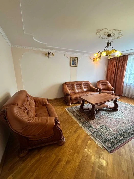 4-room apartment for sale on Trolleybusnaya Street (Frankivsk