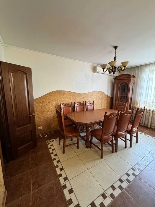 4-room apartment for sale on Trolleybusnaya Street (Frankivsk