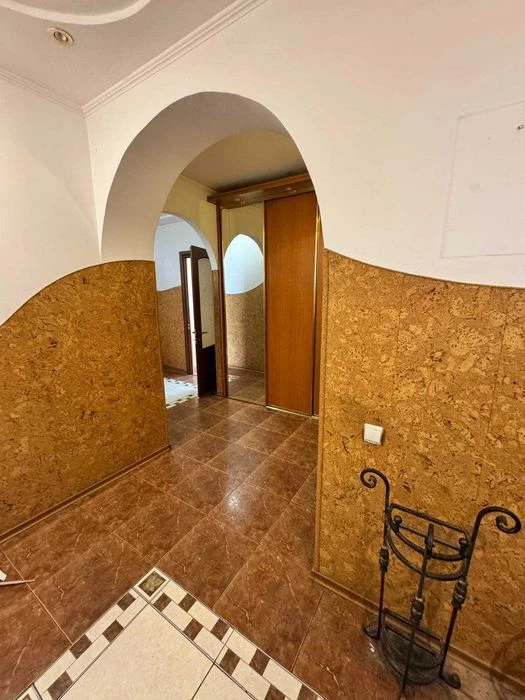 4-room apartment for sale on Trolleybusnaya Street (Frankivsk