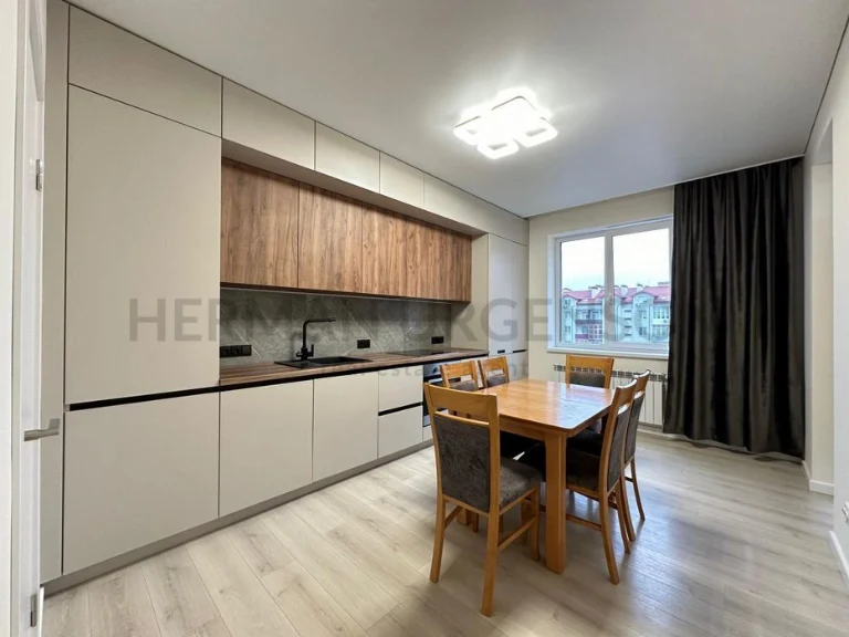 Продаж 2к квартири 80 м.кв. / ЖК Вишневий сад, р-н Компотний