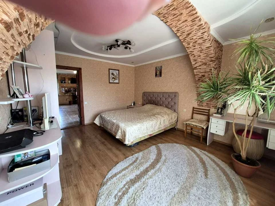 House. Vinnytsia, Yakova Shepelya St. (Vitalia Primakova)