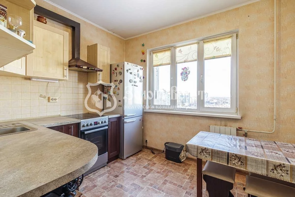 3-room apartment for sale 71.7 m², Volodymyr Mayakovsky