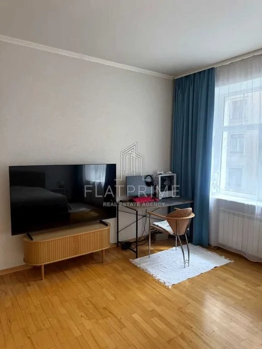 продаж квартири, Липки, Садова, Шовковична, вул.Інститутська