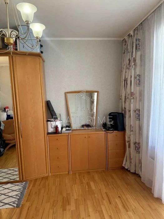 продаж квартири, Липки, Садова, Шовковична, вул.Інститутська