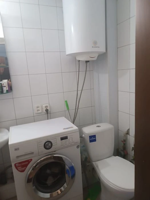 I am selling a 3-room apartment on the embankment of the Sheraton district.