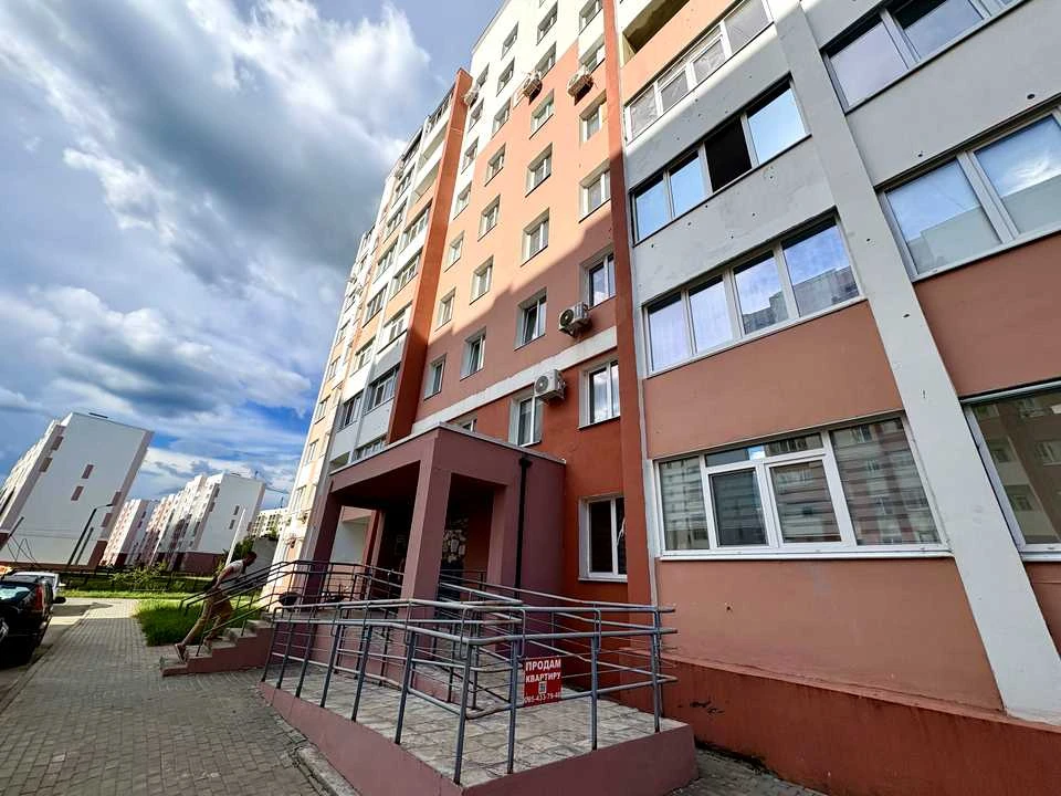 Apartment. Kharkiv, Barabashova St.