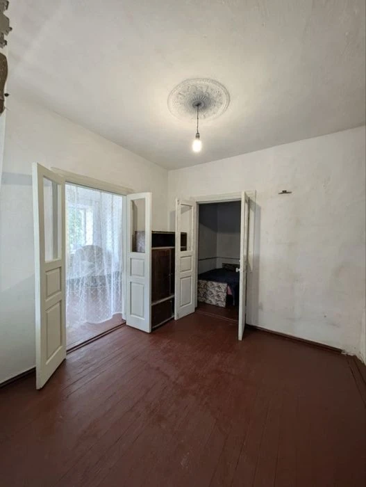 Cozy house for sale for $12,000