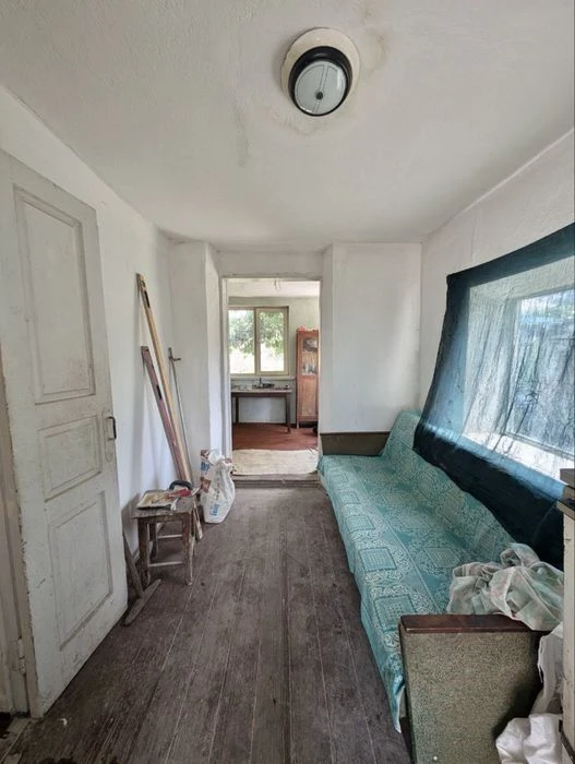 Cozy house for sale for $12,000