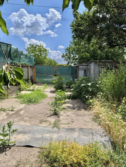 Cozy house for sale for $12,000