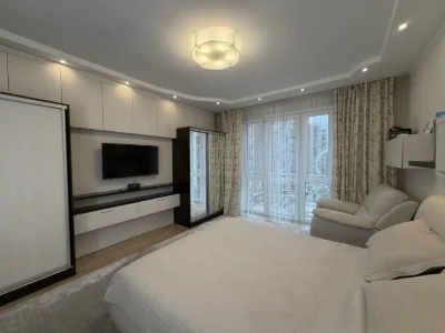 Sale of a spacious 2-room apartment in the residential complex "Crystal Springs"