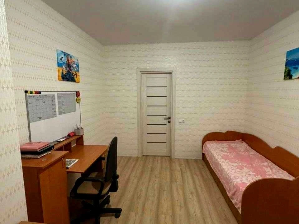 Apartment. Kharkiv, Zubareva St.