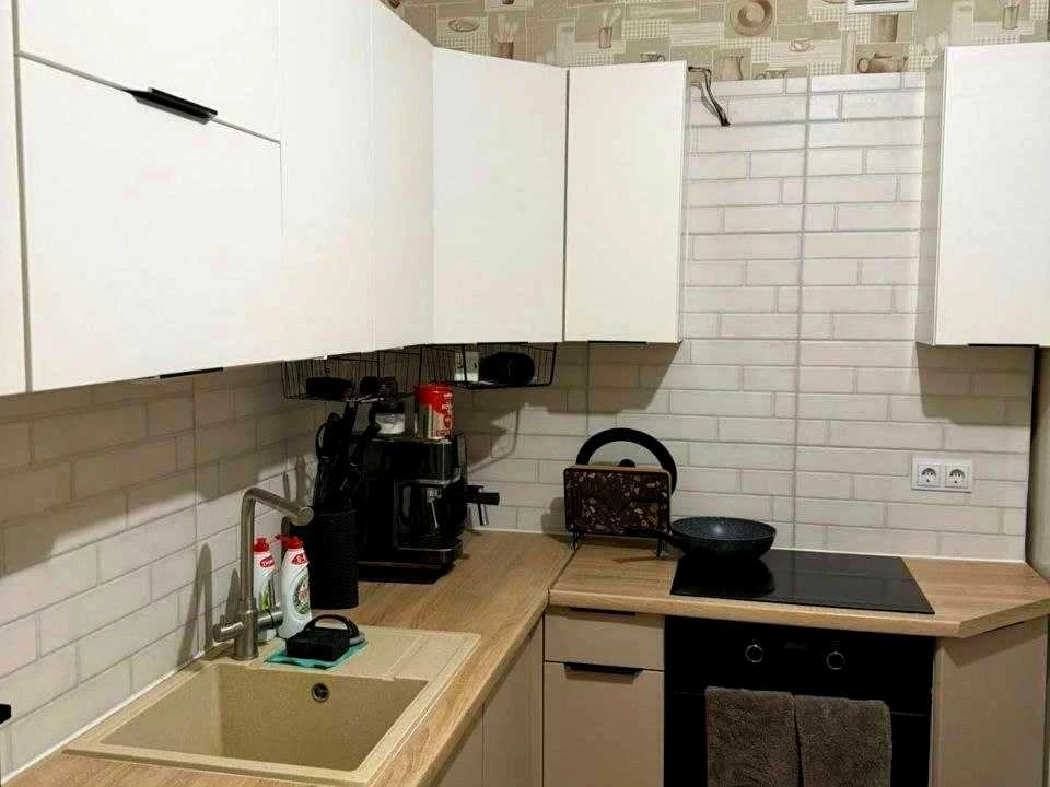 Apartment. Kharkiv, Zubareva St.