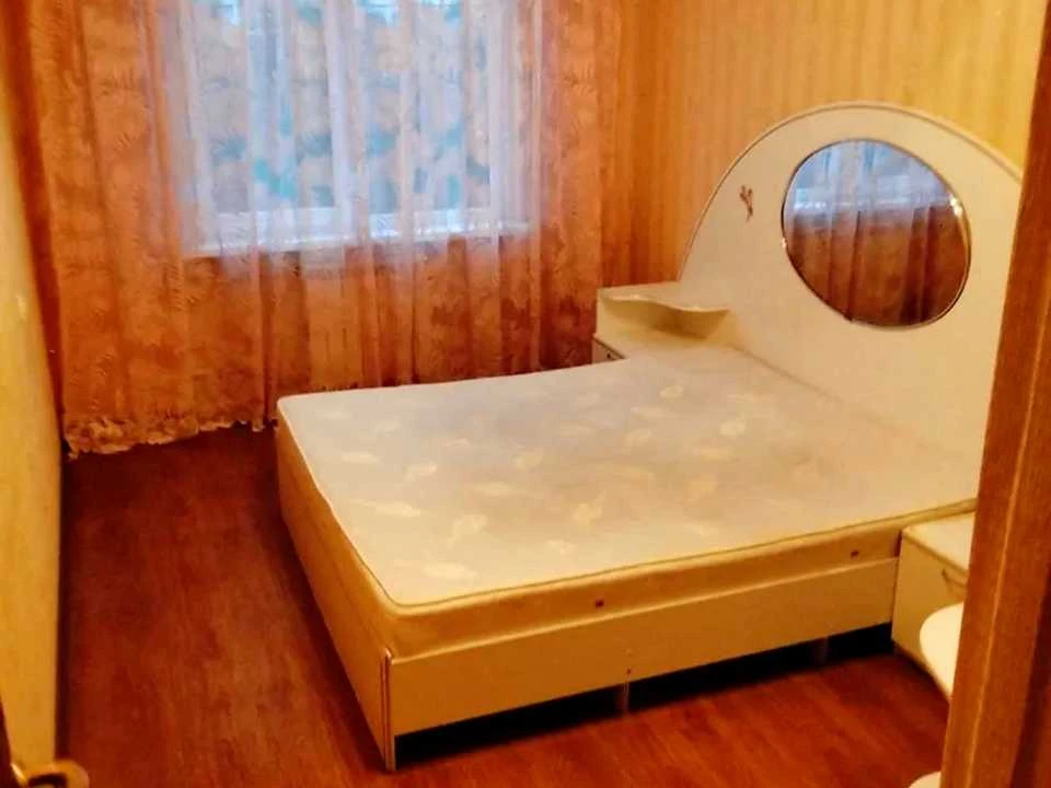 Apartment. Kharkiv, Aerokosmichny Ave. (Gagarina)