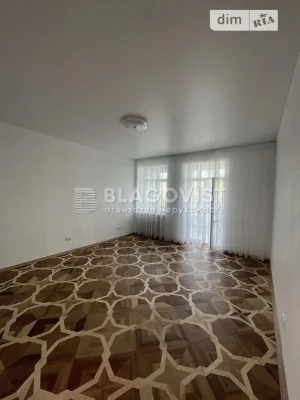 Sale of 3-room apartment 85.7 sq. m. on Bulvarno-Kudryavska 3 st.
