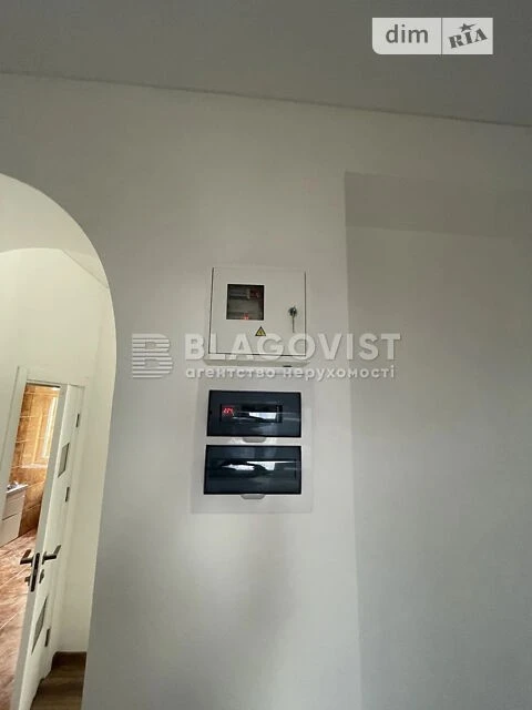 Sale of 3-room apartment 85.7 sq. m. on Bulvarno-Kudryavska 3 st.