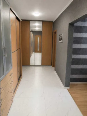 2-room apartment for sale in the central part of the city with renovation, with