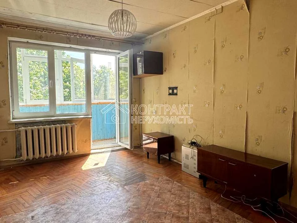 Apartment. Kharkiv, Svitla St.