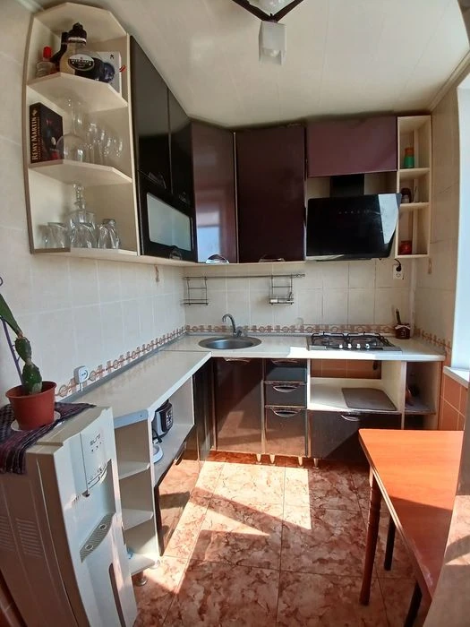 Продам 3 комнатную квартиру Салтовка Студенческая Ак Павлова
