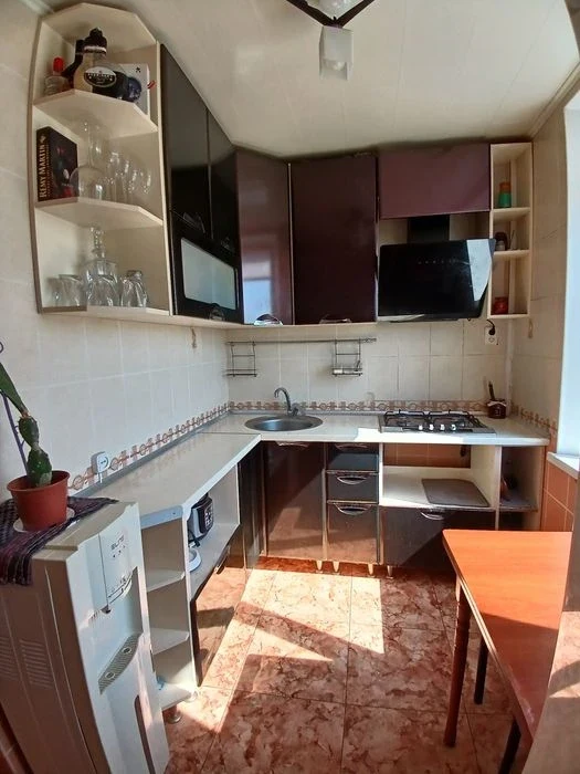 Продам 3 комнатную квартиру Салтовка Студенческая Ак Павлова