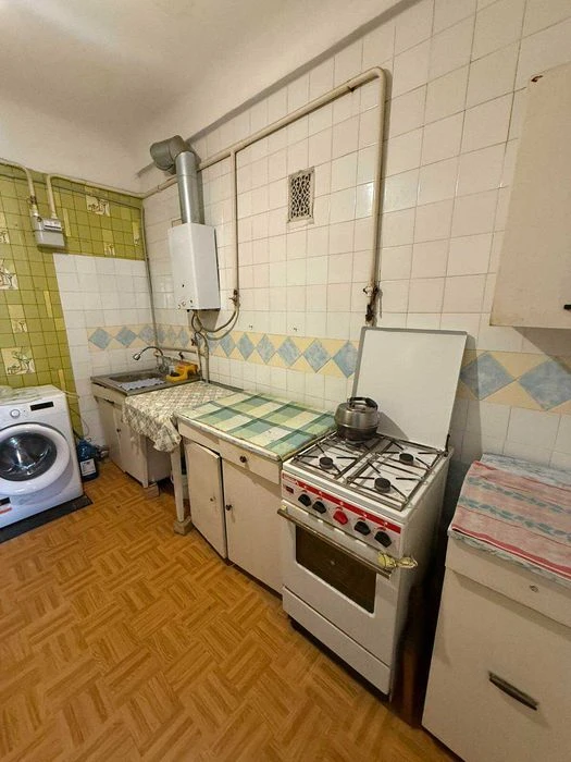 2к.квартира, Центр ,Європейська, цегла, 60м2