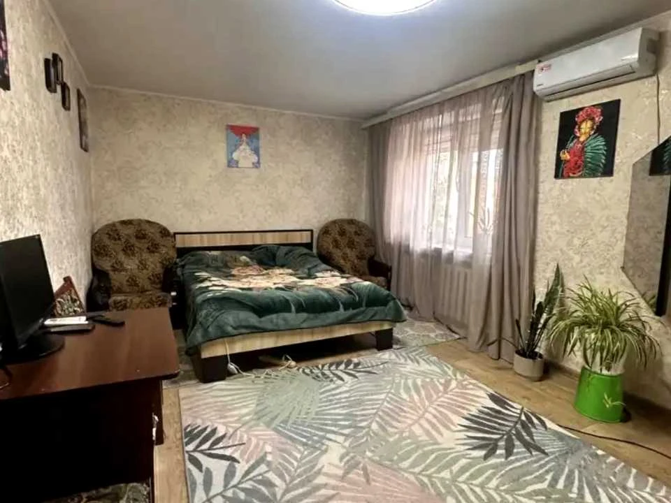 Квартира. Днепр, жилой массив Тополь-3 ул.