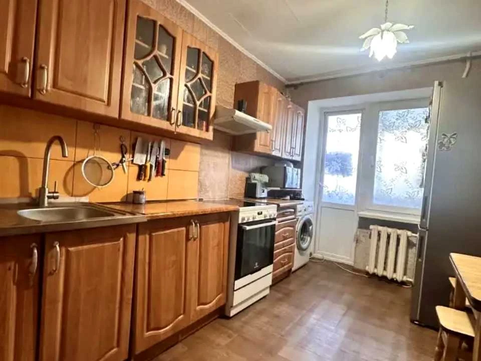 Квартира. Днепр, жилой массив Тополь-3 ул.