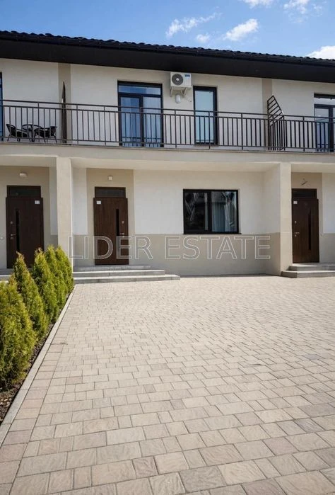 Продаж таунхауса в Ужгороді: 5 кімнат, 130 м², 2 сотки!