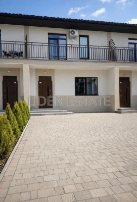 Продаж таунхауса в Ужгороді: 5 кімнат, 130 м², 2 сотки!