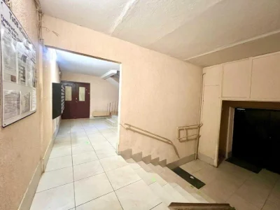 For sale three-room apartment on Sykhivska Street, Lviv
