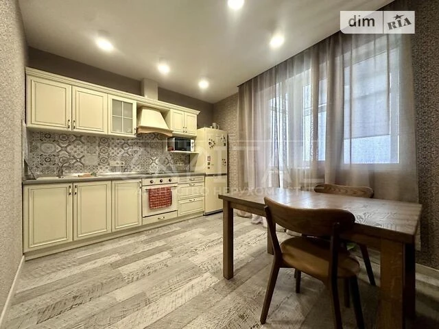 Sale of 2-room apartment 39 sq. m on Volodymyr Ivasyuk Ave. 2D