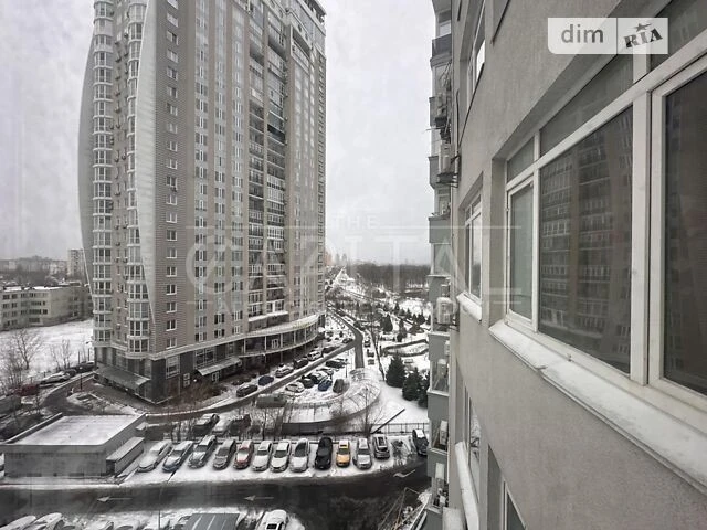 Sale of 2-room apartment 39 sq. m on Volodymyr Ivasyuk Ave. 2D