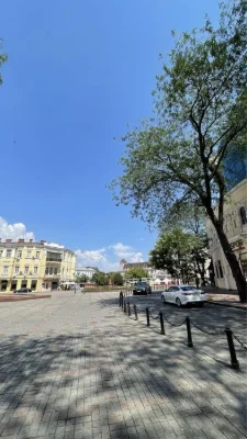 Продам 2х ком квартиру в центре! Вице-Адмирала Жукова. Дериб