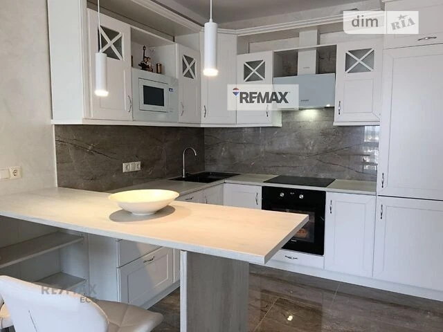 Sale of 1-room apartment 41 sq. m on Mykhaylo Maksimovicha street • ID
