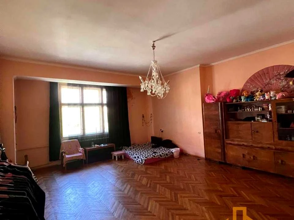 Квартира. Ужгород, Корятовича пл.
