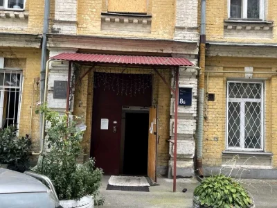 Apartment. Kyiv, Spasskaya St.