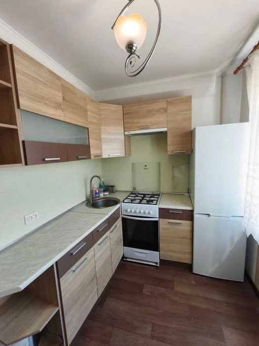Продажа 1 комн. квартиры в Южном мкрн г. Запорожье