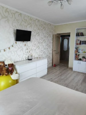 Продам 1-ю кв новострой с газом в Харькове! (404891)