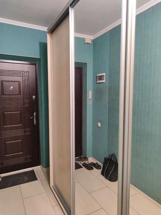 Продам 1-ю кв новострой с газом в Харькове! (404891)
