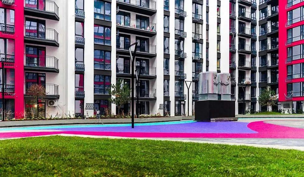 Продажа 1к квартира в центре города, можно делать ремонт благо.