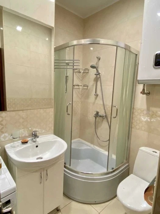 4k with renovation for sale in the Center, a certificate is possible