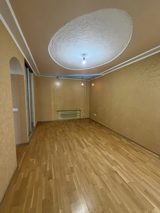 One-room apartment for sale. Malysheva.