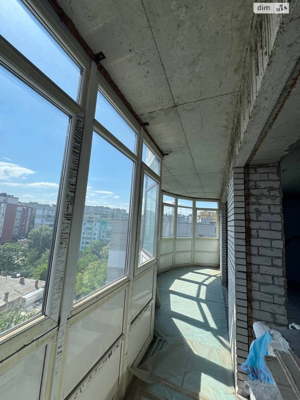Продажа Квартира Проспект Поля