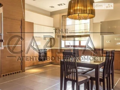 Sale of 5-room apartment 215 sq. m on Klinichna Street 28 • ID 347194
