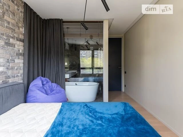 Продажа 2к квартиры 92 кв. м по просп. Голосеевский 60 • ID