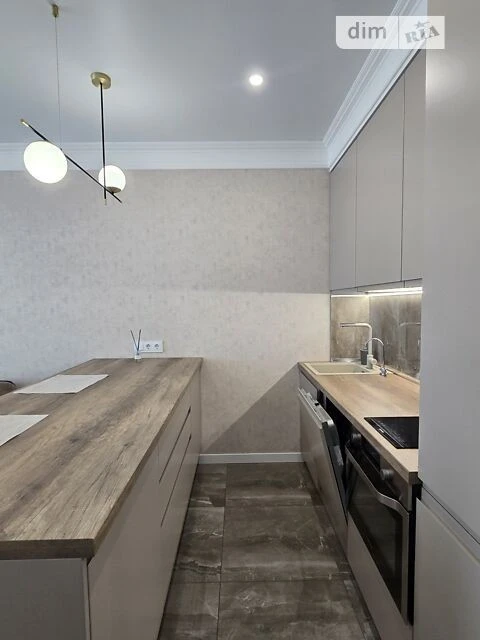 Sale of 1-room apartment 56 sq. m on Predslavynska Street 53 • ID 3